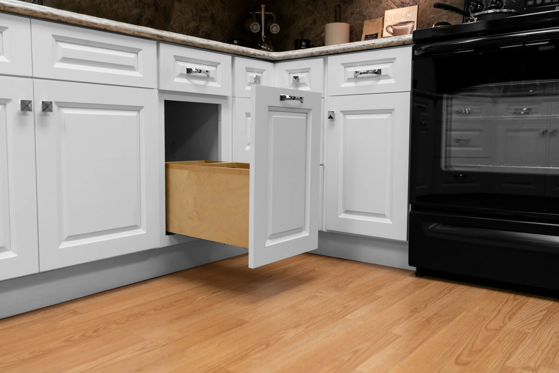 Pullout Trash Can System - 35 Quart Single - Image 3